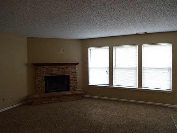4th image of 12647 Bearsdale Dr