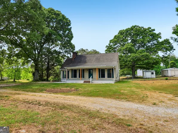 556 Hitchcock Rd, Dallas, GA 30157