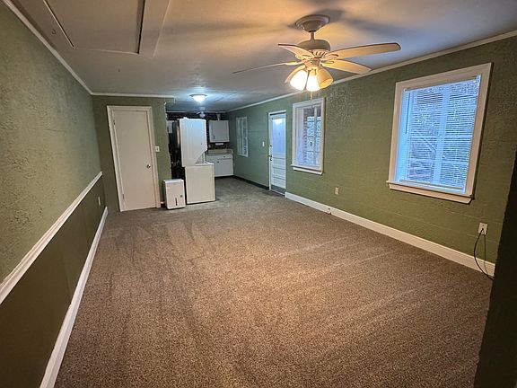 2nd image of 2171 General Winship Dr Unit B