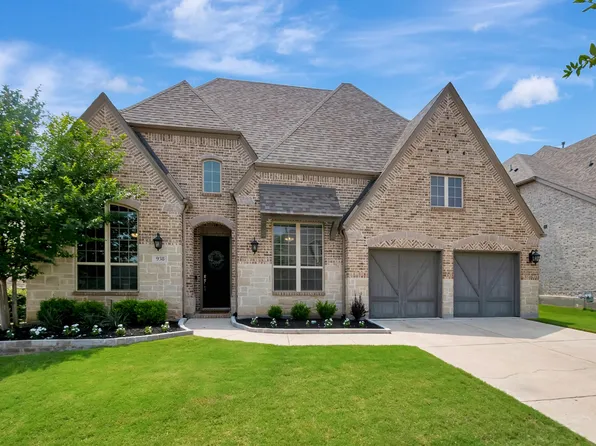 938 Lake Hills Trl, Roanoke, TX 76262