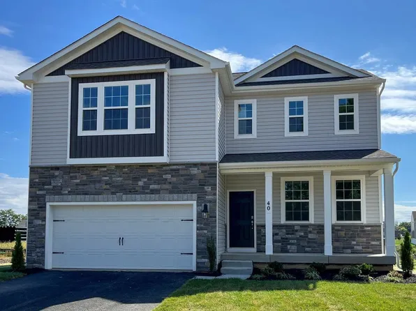40 Bennington Way, Carlisle, PA 17013