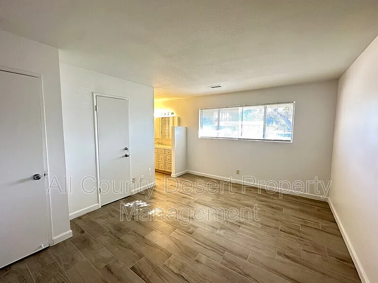 69200 Nilda Dr — Photo 8