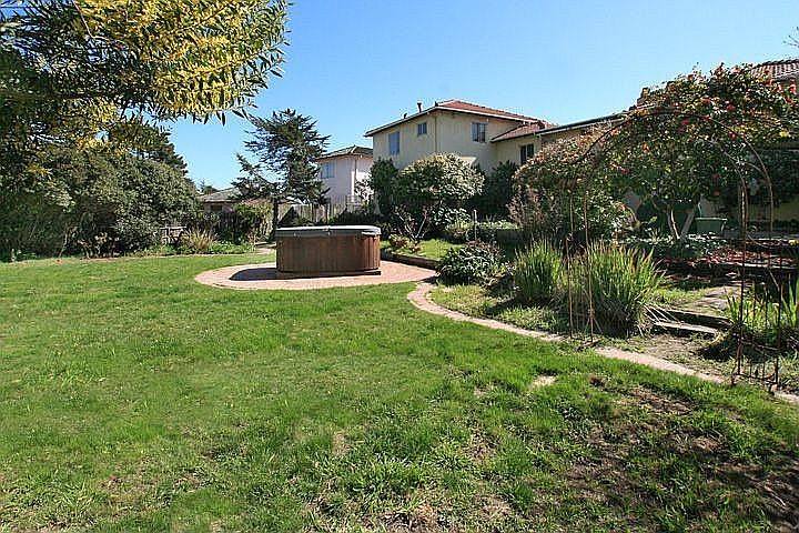 1016 W Cliff Dr Santa Cruz CA 95060 Zillow