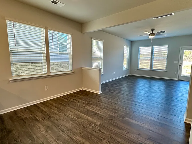 513 Poinsett Bridge Way — Photo 12
