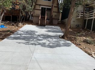 255 Riverside Ave, Sugarloaf, CA 92386