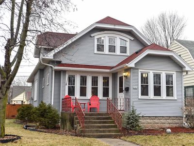 2503 N 71st St, Wauwatosa, WI, 53213