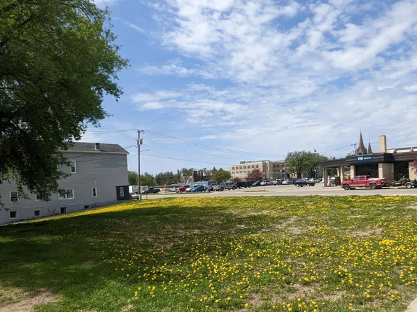 305 S Cascade St, Fergus Falls, MN 56537