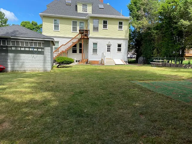 24 Lawrence St #24 — Photo 13