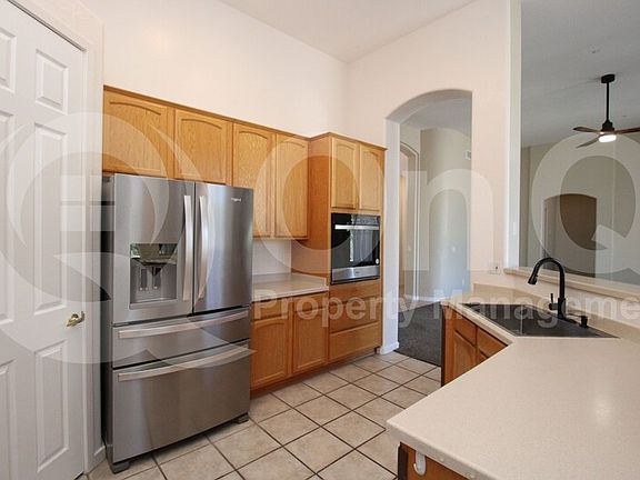 3rd image of 10818 N Kino Ct