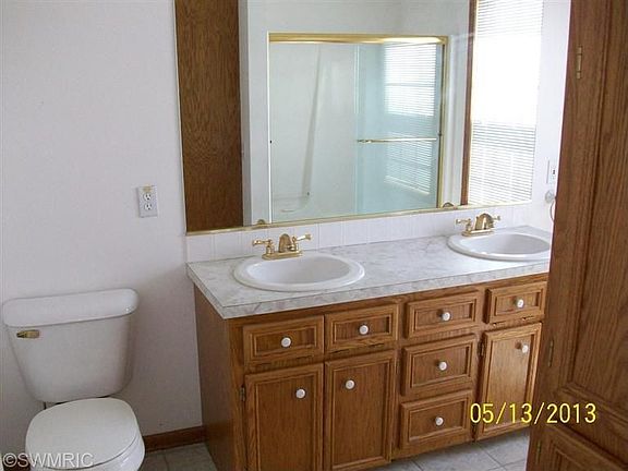 5th image of 11289 Barkton Dr