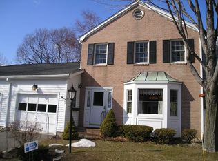 402 Bar Harbor Rd, Stratford, CT 06614