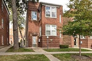 1st image of 833 Mulford St