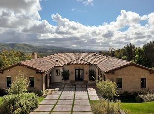 11060 Gold Star Ln, North Tustin, CA 92705