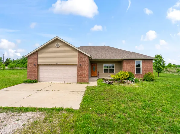 1812 Farmland Road, Marshfield, MO 65706