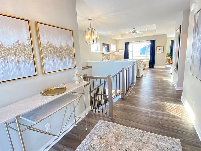 2312 Hart Dr SW — Photo 3