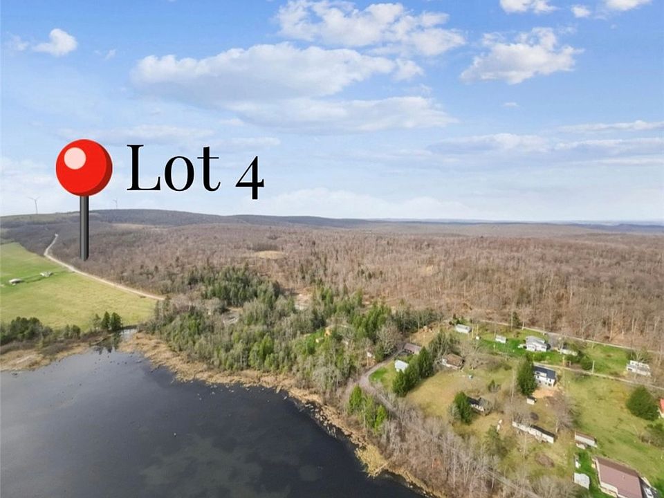 2nd image of 4 Cranberry Rd