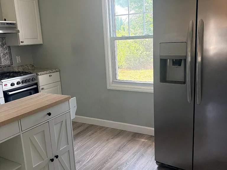 24 Forman Dr — Photo 7