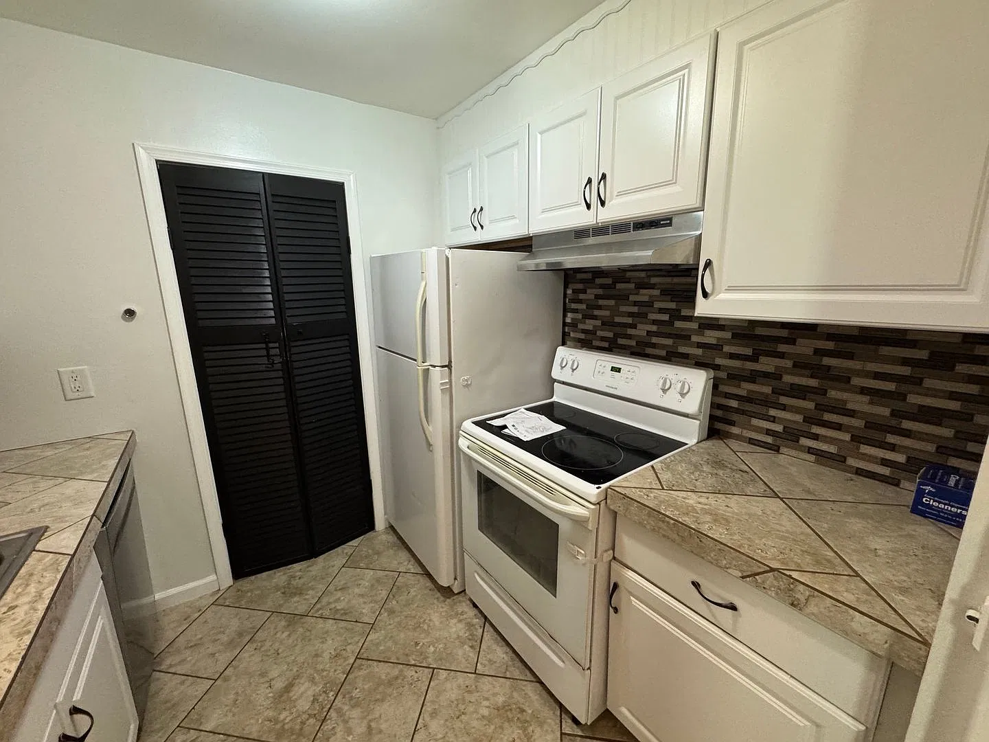 Beautiful 2 Bedroom 1 Bath townhome in Willow Grove $1,995/month — Photo 4