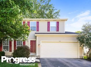 448 Springwood Lake Dr, Columbus, OH
