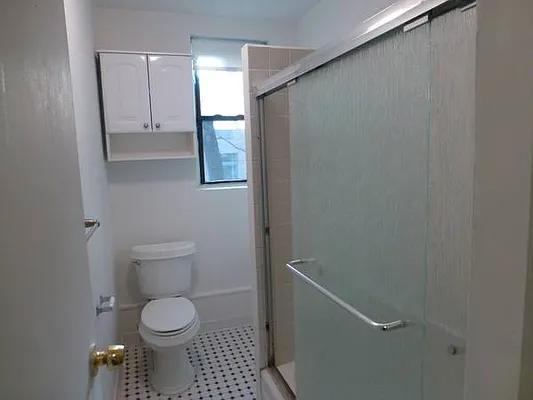 Rented by Charie Properties LLC | media 49