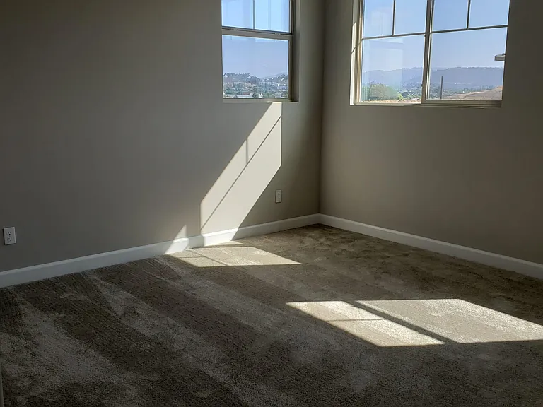 303 Creekview Ct — Photo 19