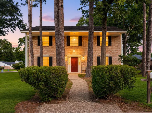 5938 Foresthaven Dr, Houston, TX 77066