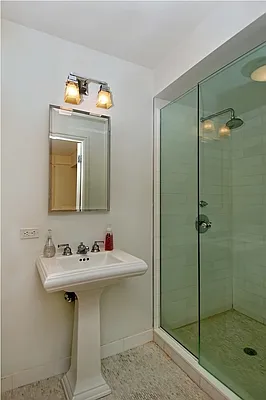 Rented by Corcoran | media 20