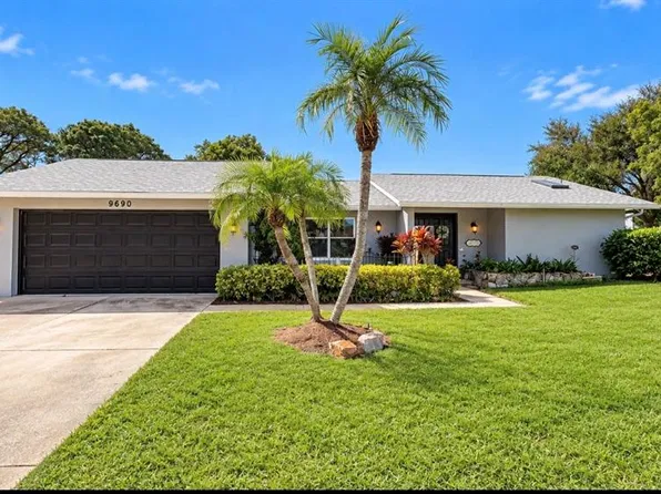 9690 LEEWARD AVENUE, LARGO, FL 33773