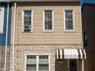 5155 Carnegie St, Pittsburgh, PA