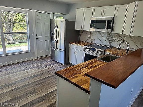 2nd image of 6143 Hester AVE