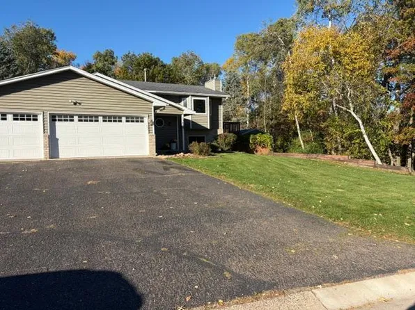 13690 Geneva Ave N, Hugo, MN 55038
