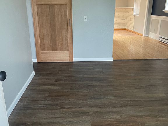 2nd image of 4818 E K St #A