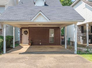 110 Lakepointe Cv, Hot Springs, AR 71913