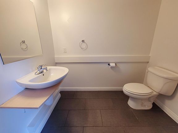 4th image of 456 E Orange Grove Blvd Unit 310