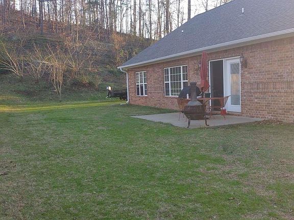 5th image of 249 Scroggins Ter