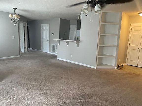 3rd image of 4302-2C Timberbrooke Dr
