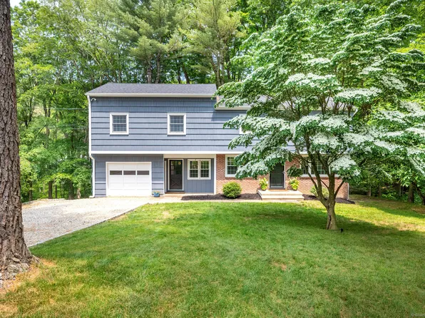 39 Aspen Mill Road, Ridgefield, CT 06877