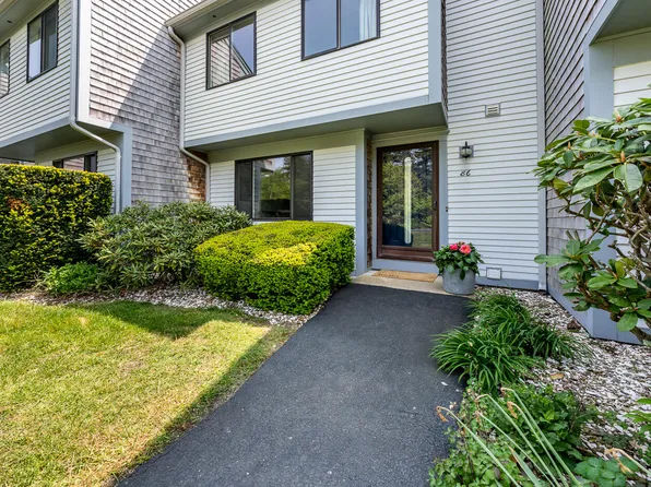86 Chestnut Circle, Brewster, MA 02631