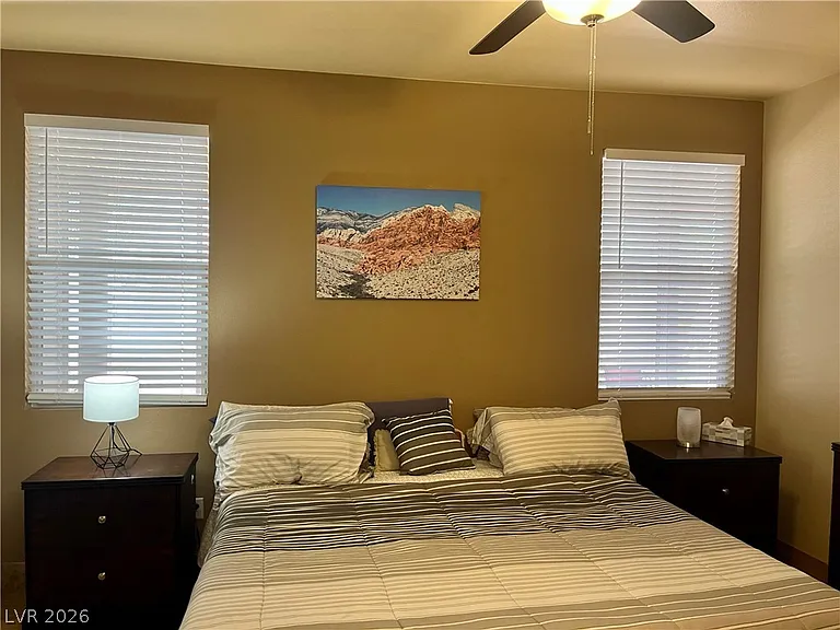 340 Jacaranda Arbor St — Photo 16