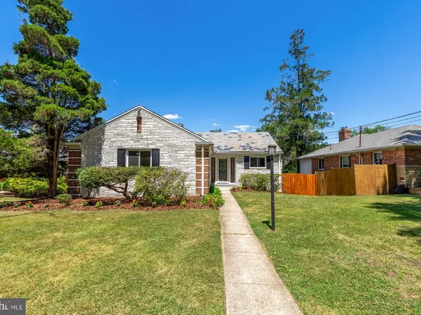 4560 Argyle Ter NW, Washington, DC 20011