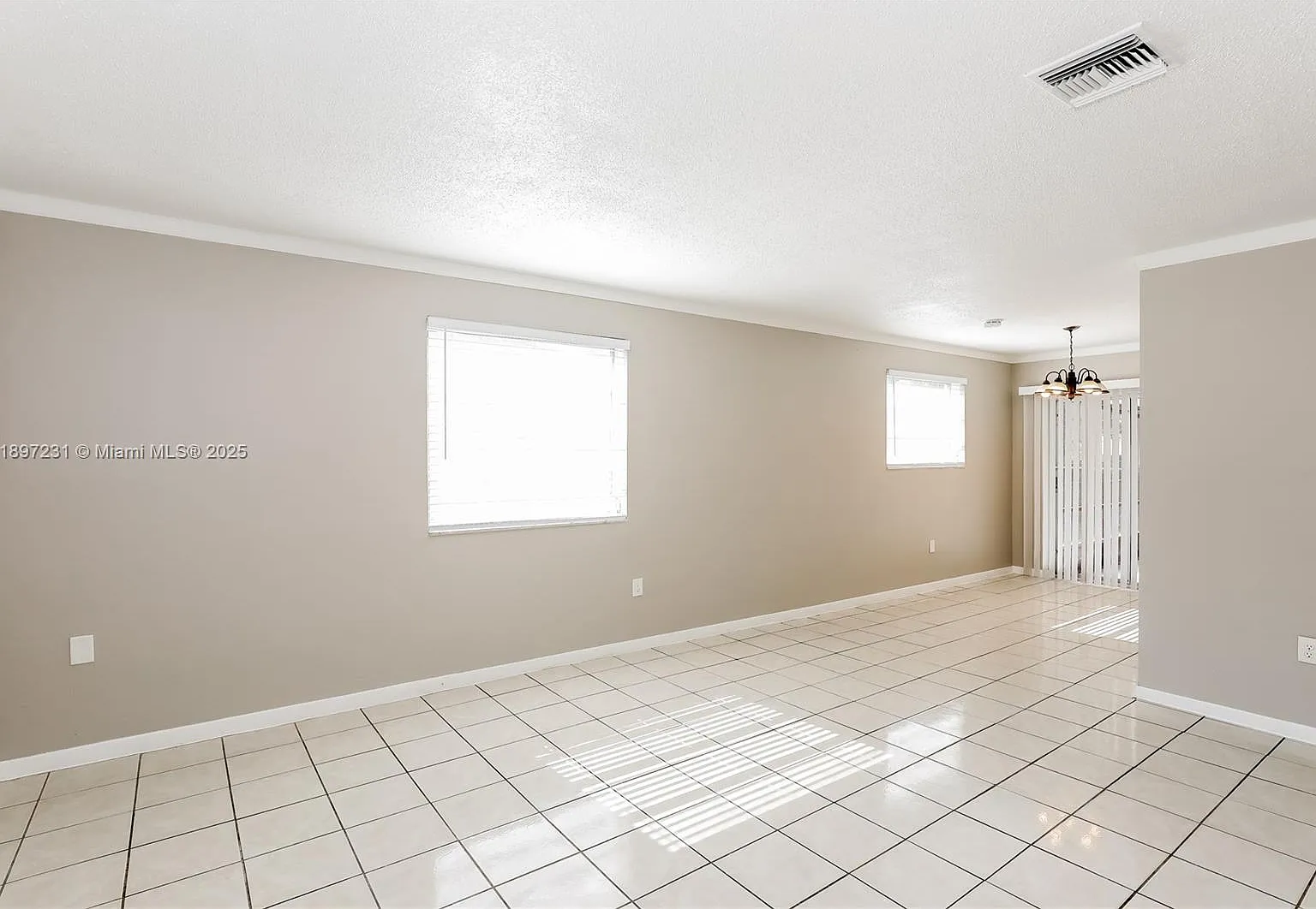Fulford Highlands Second — Photo 2