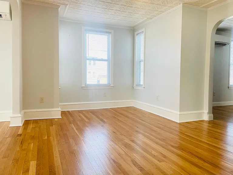 179 Mount Hope St #179 — Photo 6