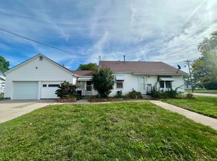 270 Davis Ave, Marshall, MO 65340