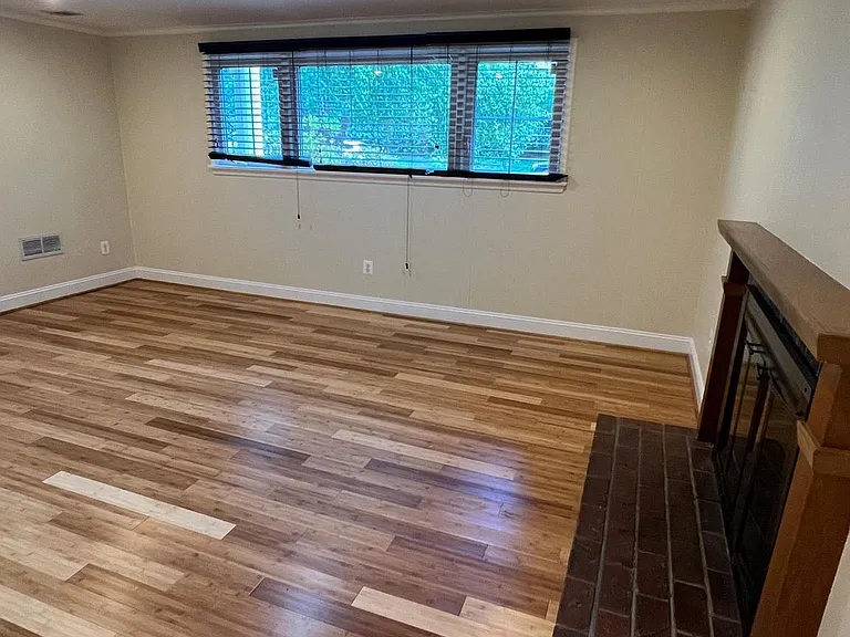 6322 Kellogg Dr — Photo 24