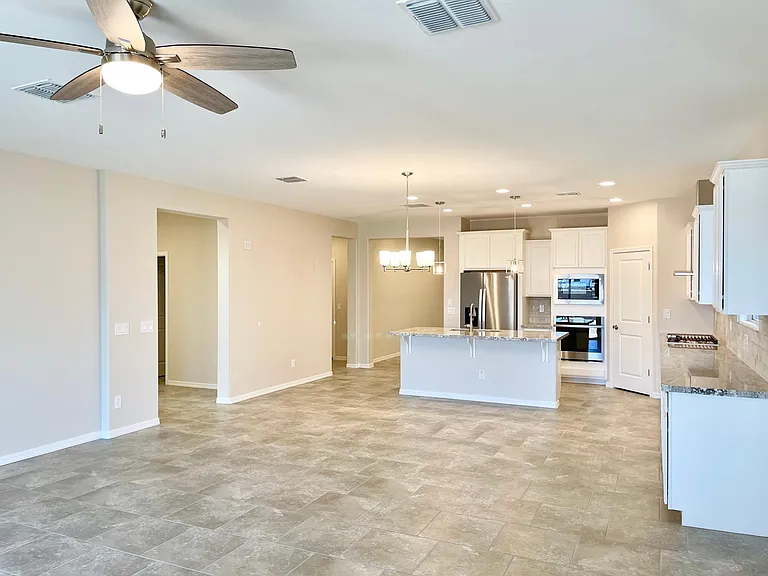 17427 W Andora St — Photo 8