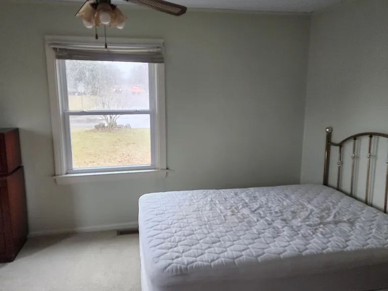 4236 Hunsberger Ave NE — Photo 16
