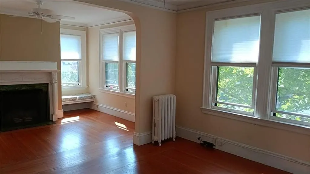 2 bed, 2.0 bath, 1741 sqft, $3,400 — Photo 1