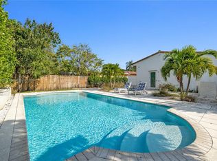 10801 NE 9th Ave, Biscayne Park, FL 33161