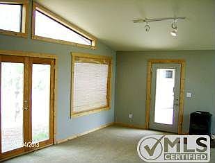 Casita - Living Room