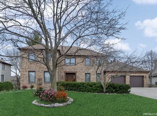 302 Shannon Dr, Prospect Heights, IL